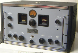 Similar BC-779A made by Howard Radio