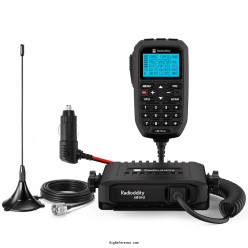 Radioddity UB15-G with keypad microphone - Submitted by Peter