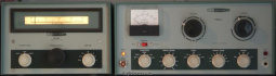 Front view, with HG-10B VFO. Courtesy of RadiomanPA