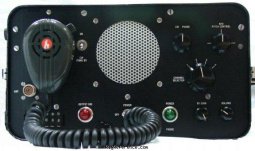Front view (Courtesy of W9NU)