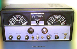 Hallicrafters S-85U - Front View