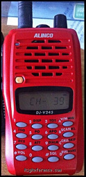 Alinco DJ-V245 - Front view