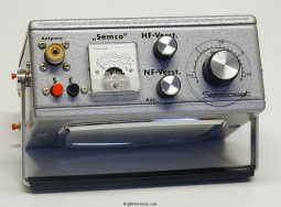 Front view (Courtesy of DF8RU)